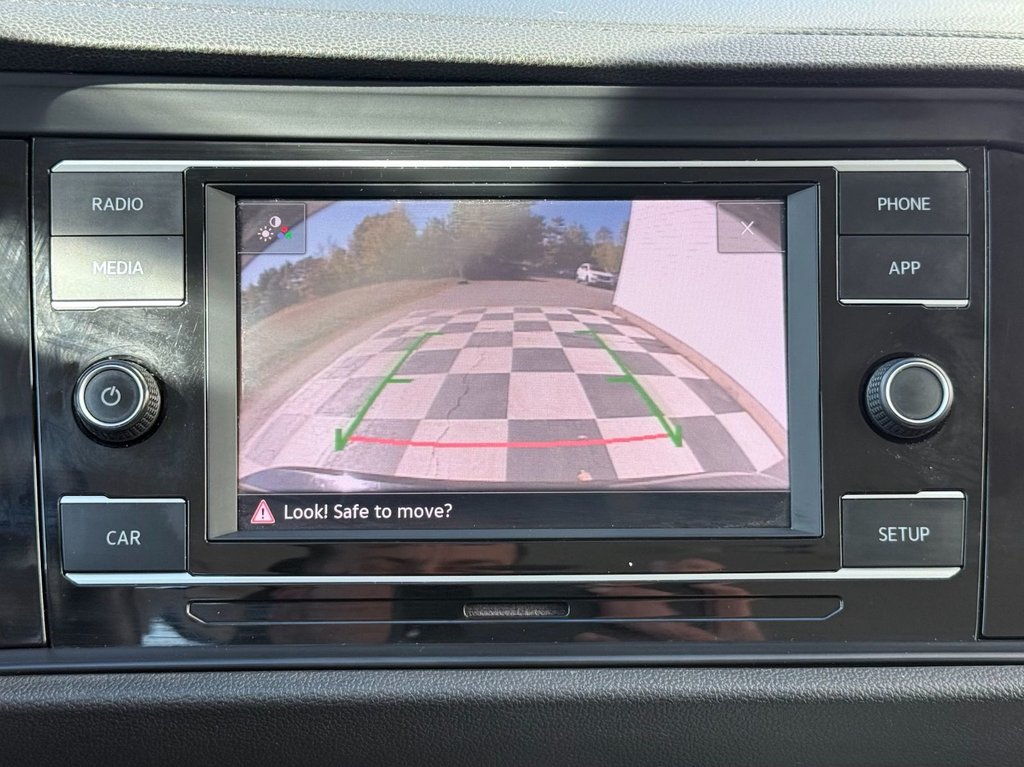 Volkswagen Jetta Comfortline | Heated Seats, Rear Camera, BT Audio 2019 à COLDBROOK, Nouvelle-Écosse - 14 - w1024h768px