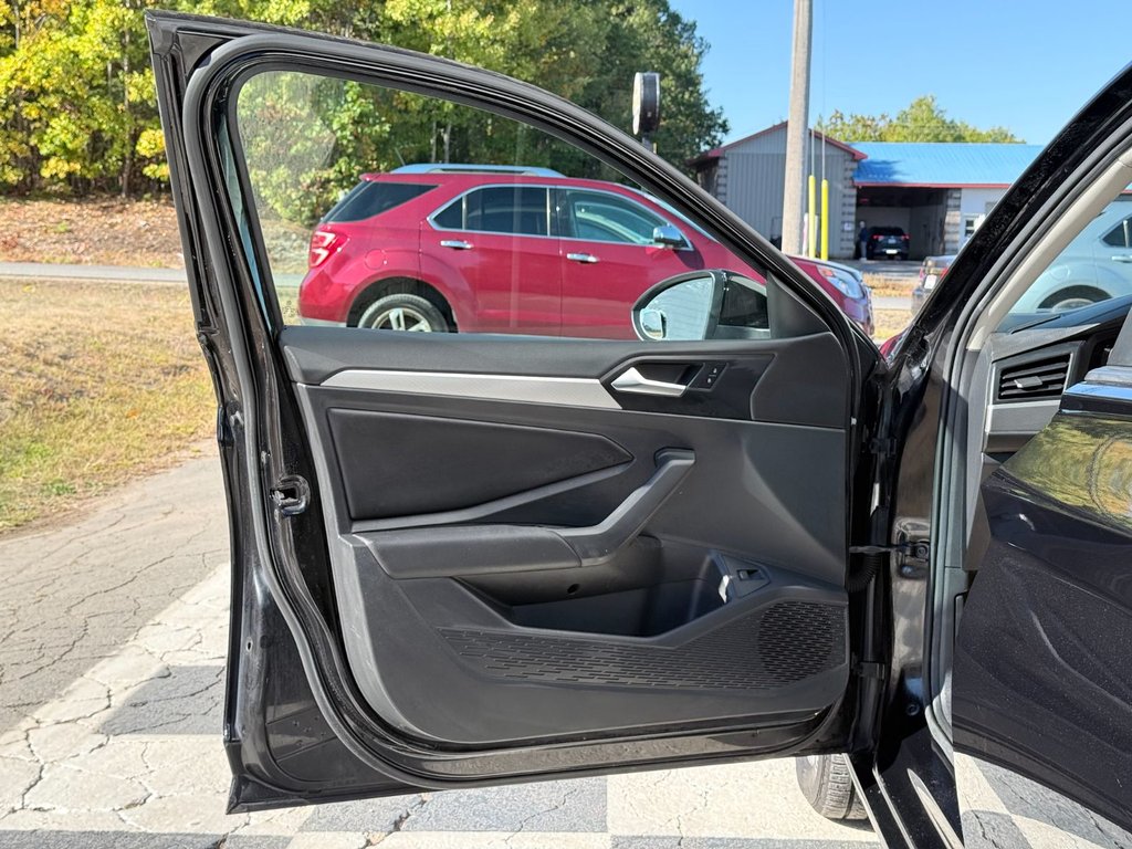 Volkswagen Jetta Comfortline | Heated Seats, Rear Camera, BT Audio 2019 à COLDBROOK, Nouvelle-Écosse - 7 - w1024h768px