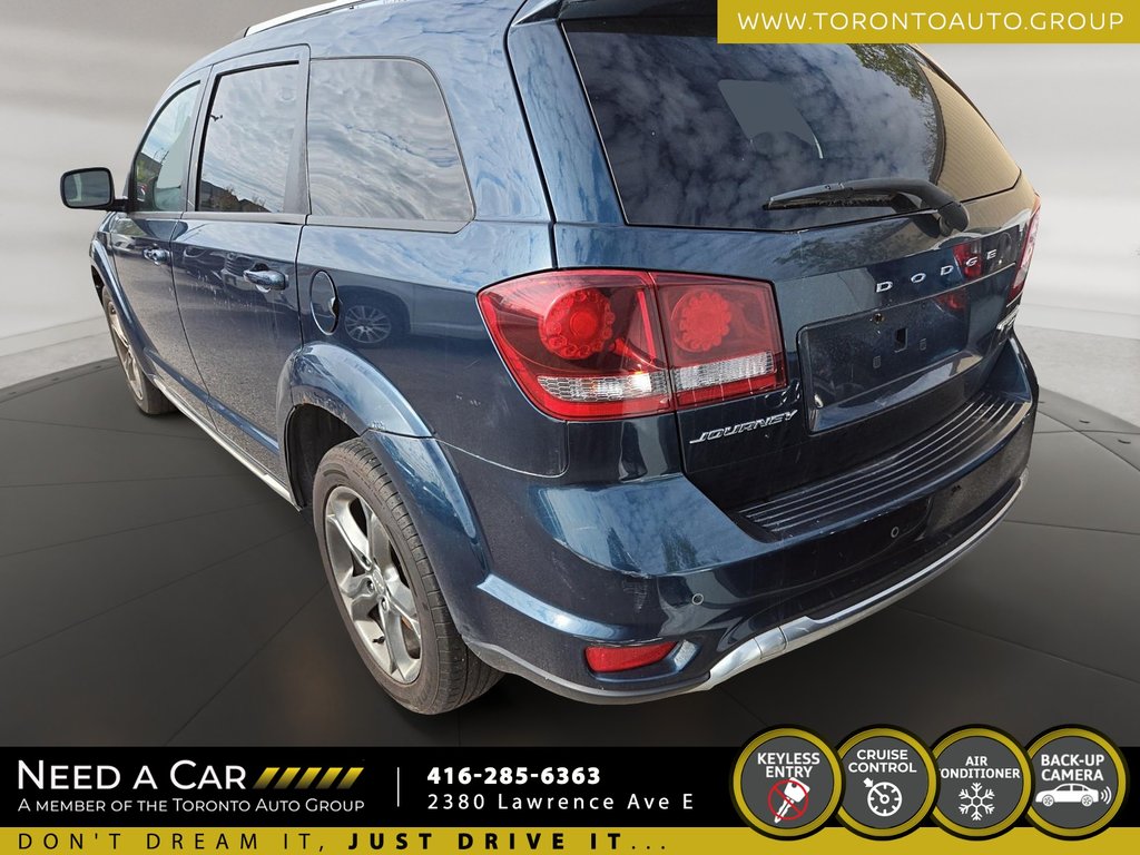 2015 Dodge Journey Crossroad in Thunder Bay, Ontario - 4 - w1024h768px