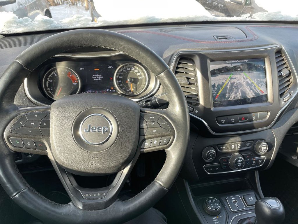 2019 Jeep Cherokee Trailhawk Elite in Thunder Bay, Ontario - 9 - w1024h768px