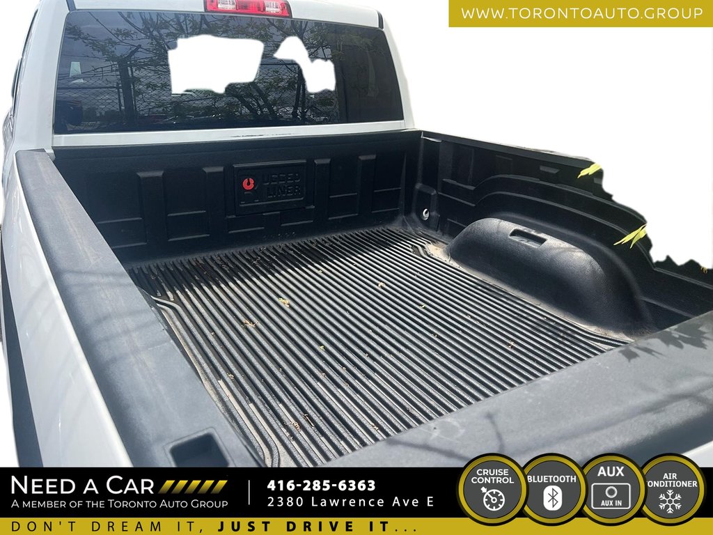 2019 Ram 1500 Classic ST in Thunder Bay, Ontario - 2 - w1024h768px