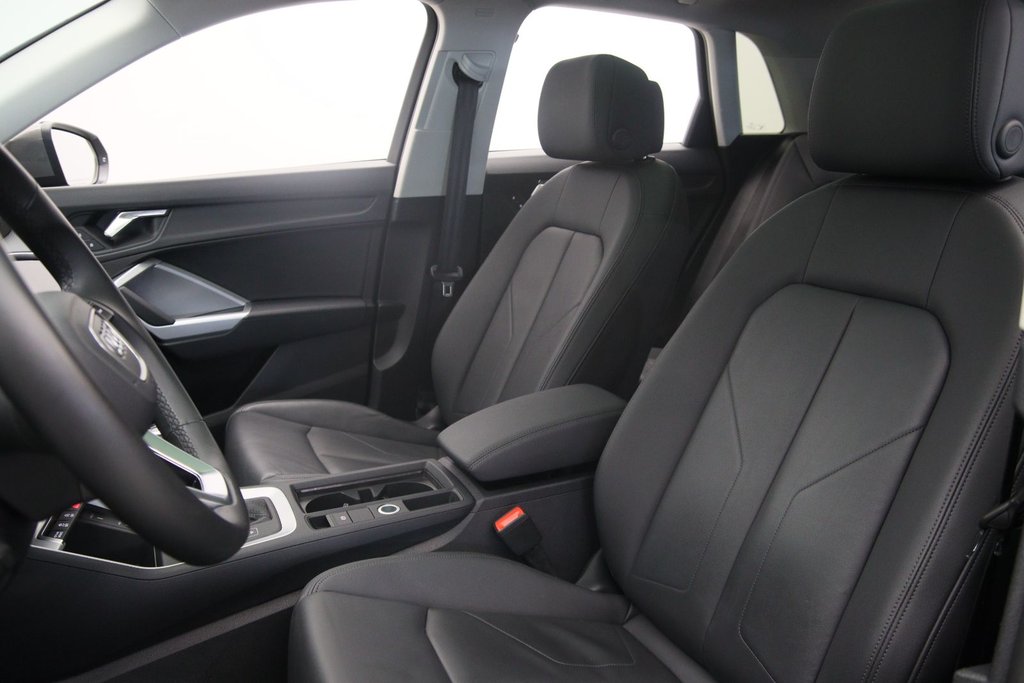 2025 Audi Q3 in Jonquière, Quebec - 6 - w1024h768px