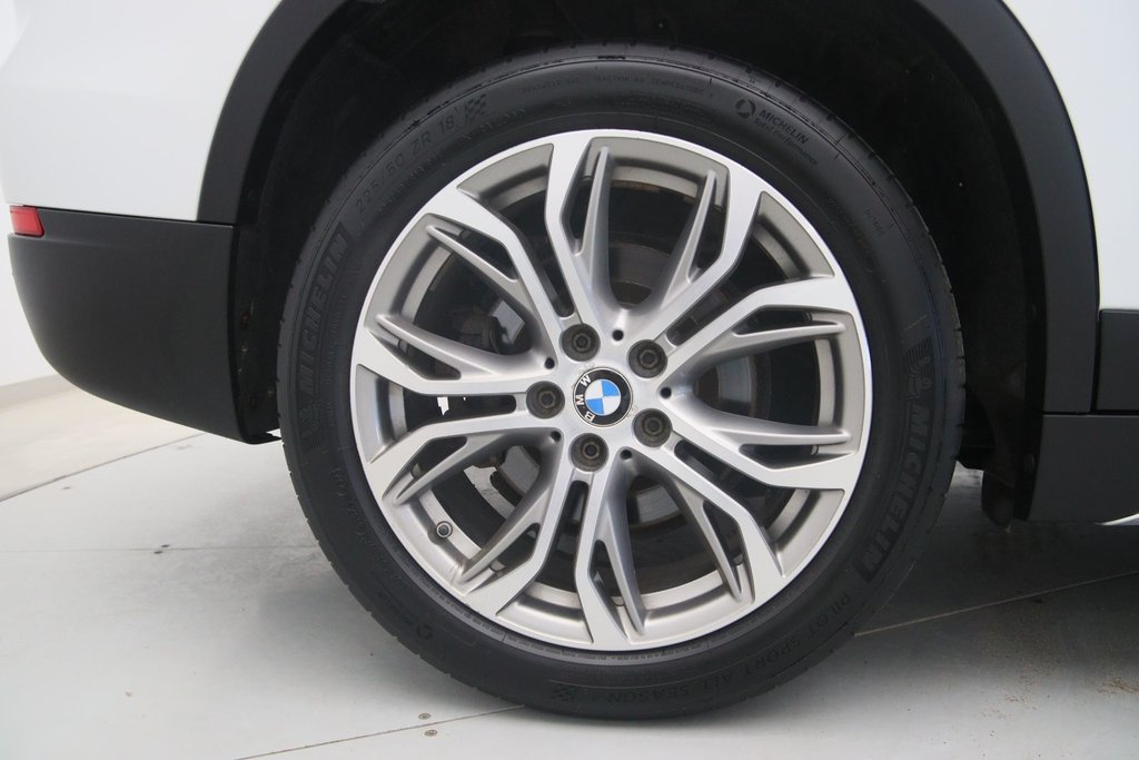 BMW X1 xDrive28i 2019 à Jonquière, Québec - 16 - w1024h768px
