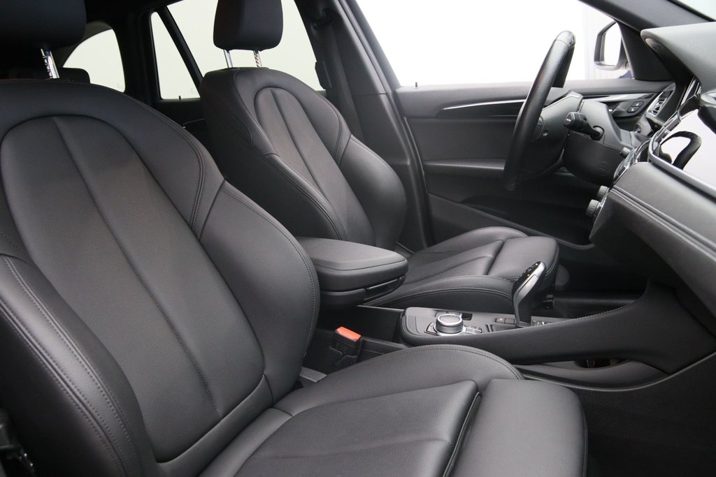 BMW X1 xDrive28i 2020 à Jonquière, Québec - 15 - w1024h768px