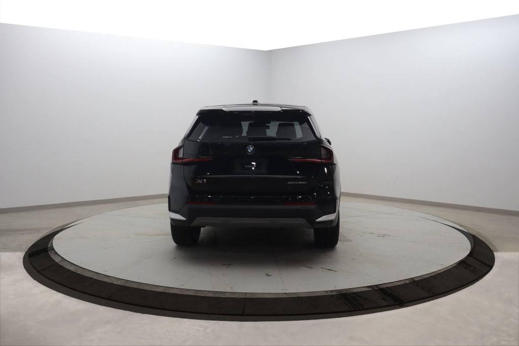 2025 BMW X1 in Baie-Comeau, Quebec - 5 - w1024h768px
