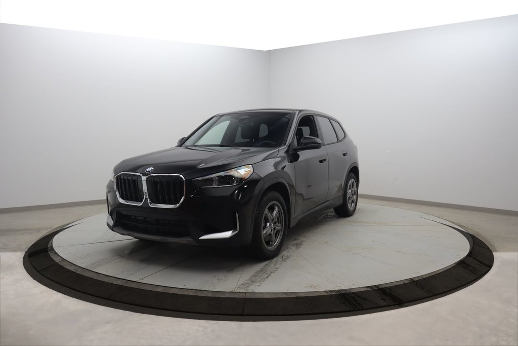 2025 BMW X1 in Baie-Comeau, Quebec - 1 - w1024h768px