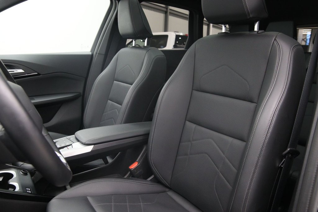 2025 BMW X1 in Baie-Comeau, Quebec - 7 - w1024h768px