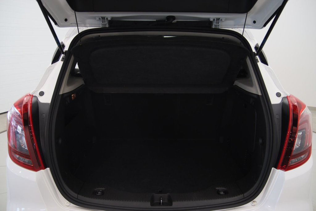 2019 Buick Encore Preferred in Chicoutimi, Quebec - 17 - w1024h768px