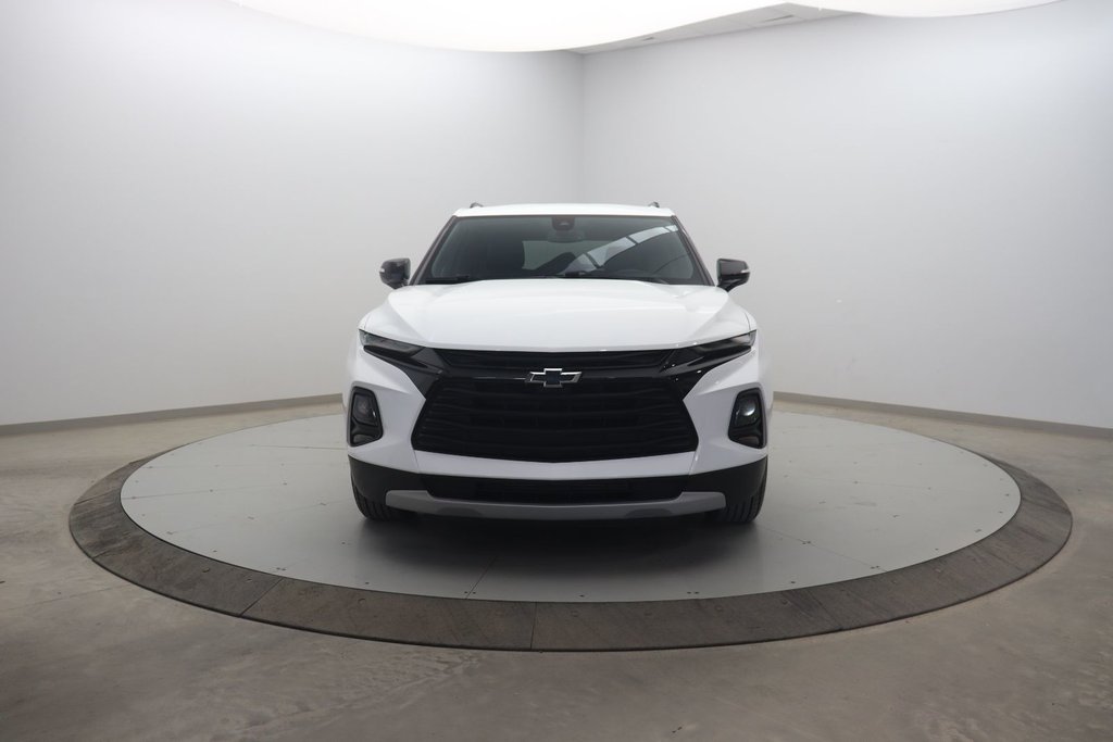 2021 Chevrolet Blazer in Jonquière, Quebec - 2 - w1024h768px