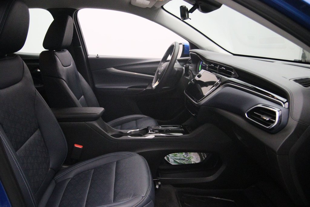 2022 Chevrolet BOLT EUV in Jonquière, Quebec - 15 - w1024h768px