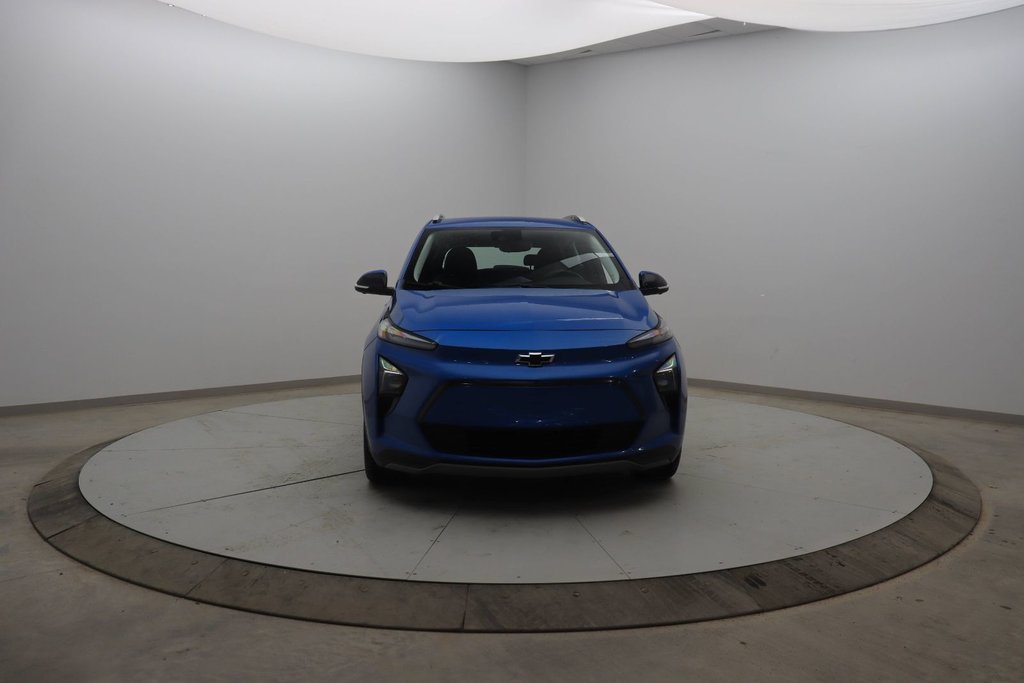 2022 Chevrolet BOLT EUV in Jonquière, Quebec - 2 - w1024h768px