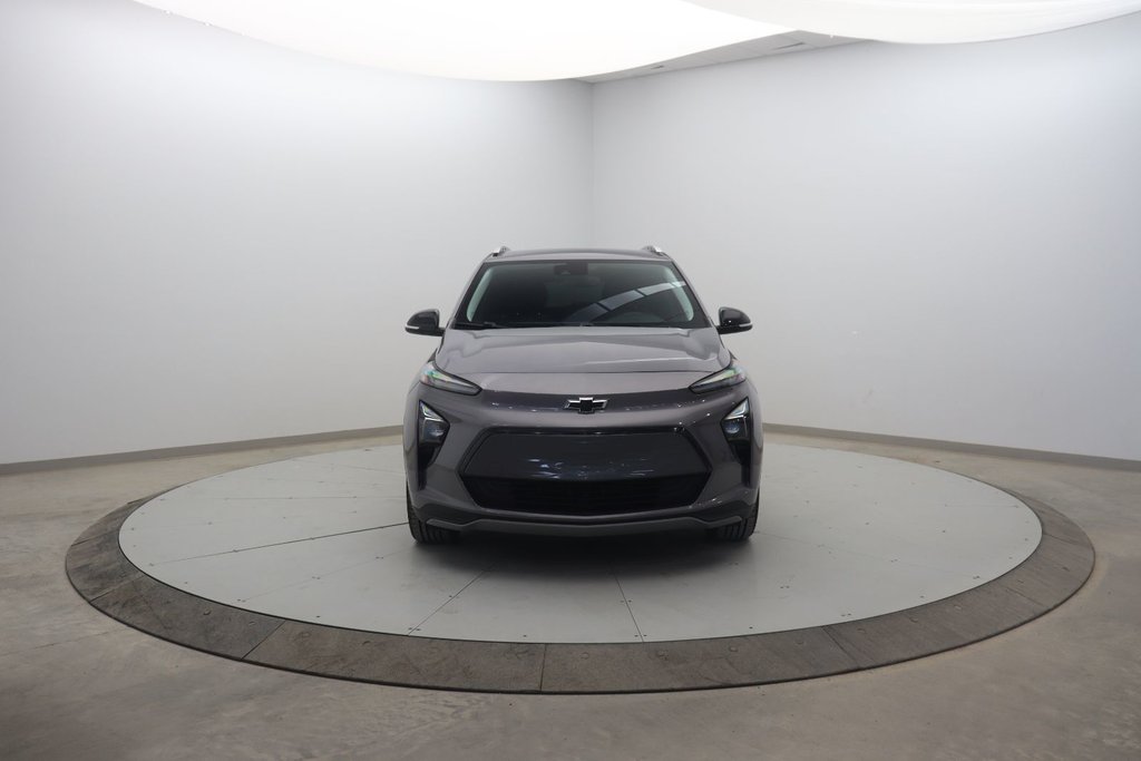 2023 Chevrolet Bolt EUV in Sept-Îles, Quebec - 2 - w1024h768px