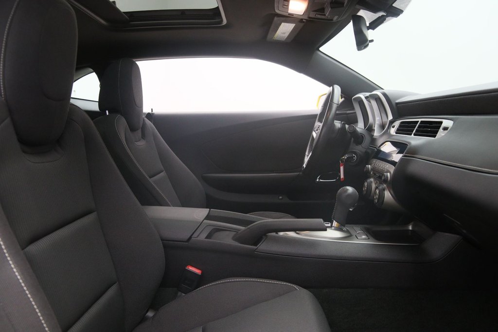 2012 Chevrolet Camaro 1LT in Chicoutimi, Quebec - 15 - w1024h768px