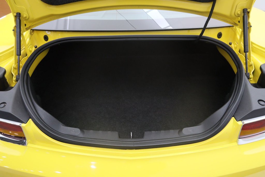 2012 Chevrolet Camaro 1LT in Chicoutimi, Quebec - 14 - w1024h768px