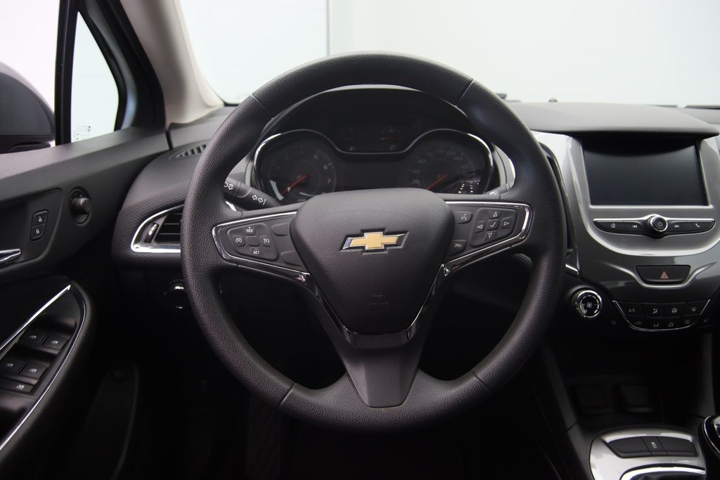 Chevrolet Cruze  2018 à Baie-Comeau, Québec - 11 - w1024h768px