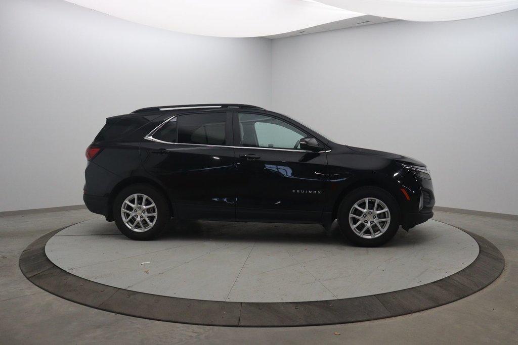 2022 Chevrolet Equinox in Baie-Comeau, Quebec - 3 - w1024h768px