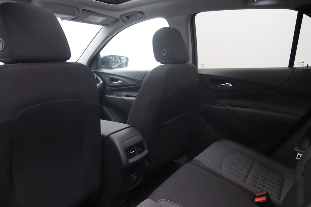 2022 Chevrolet Equinox in Baie-Comeau, Quebec - 9 - w1024h768px