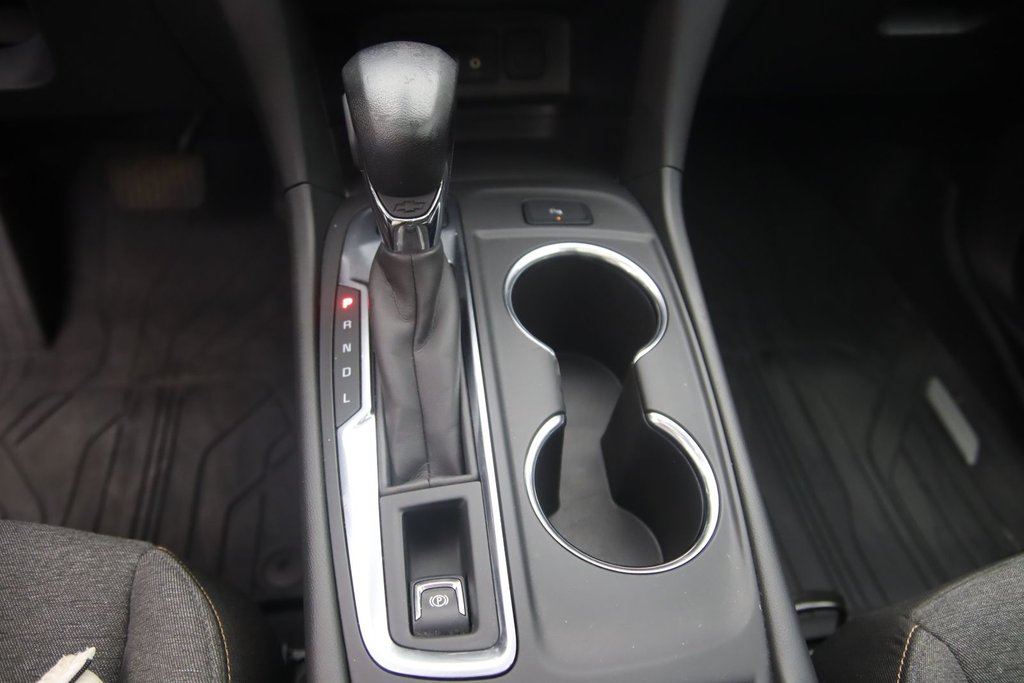 2022 Chevrolet Equinox in Baie-Comeau, Quebec - 14 - w1024h768px