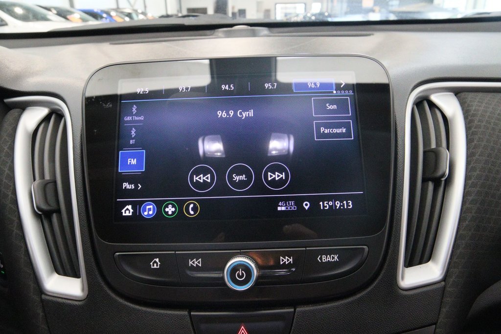 2019 Chevrolet Malibu in Jonquière, Quebec - 14 - w1024h768px
