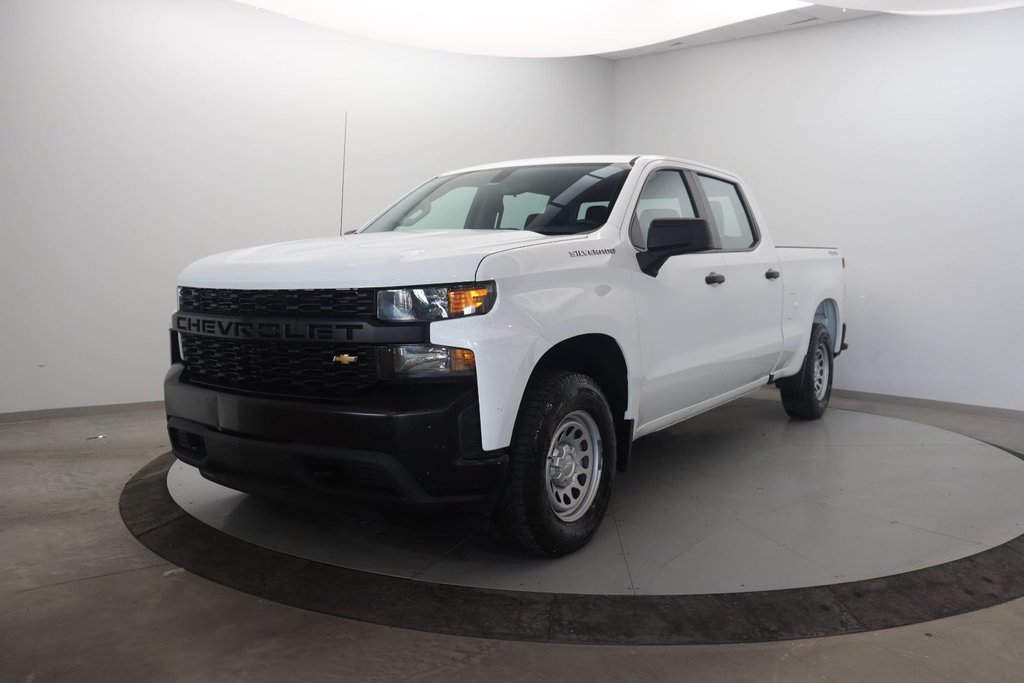 2022 Chevrolet Silverado 1500 LTD in Baie-Comeau, Quebec - 1 - w1024h768px