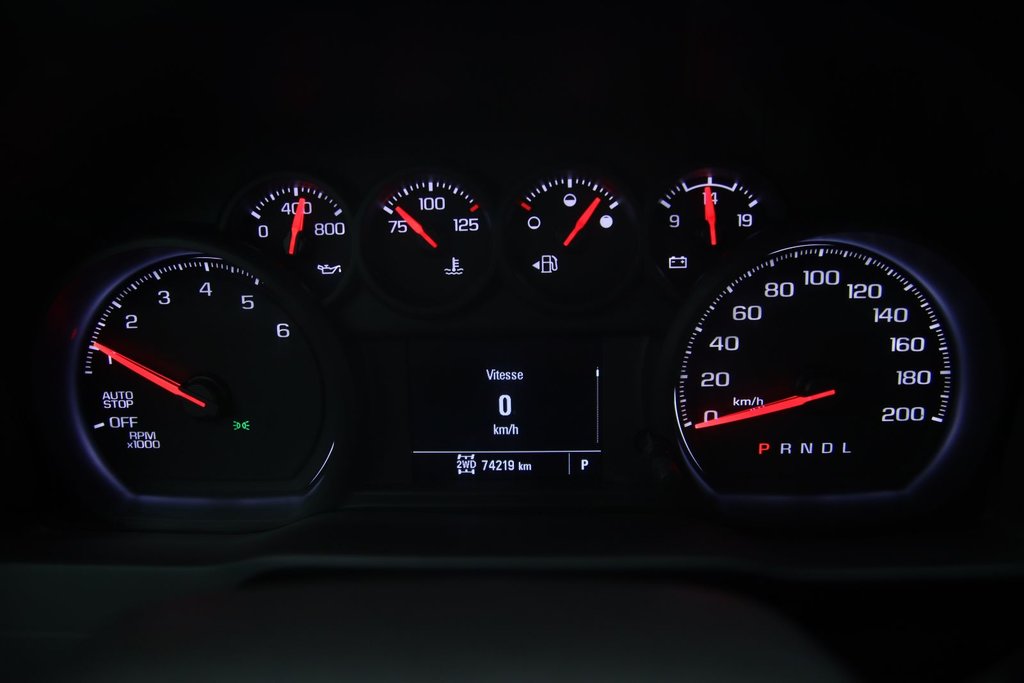 2022 Chevrolet Silverado 1500 LTD in Baie-Comeau, Quebec - 12 - w1024h768px