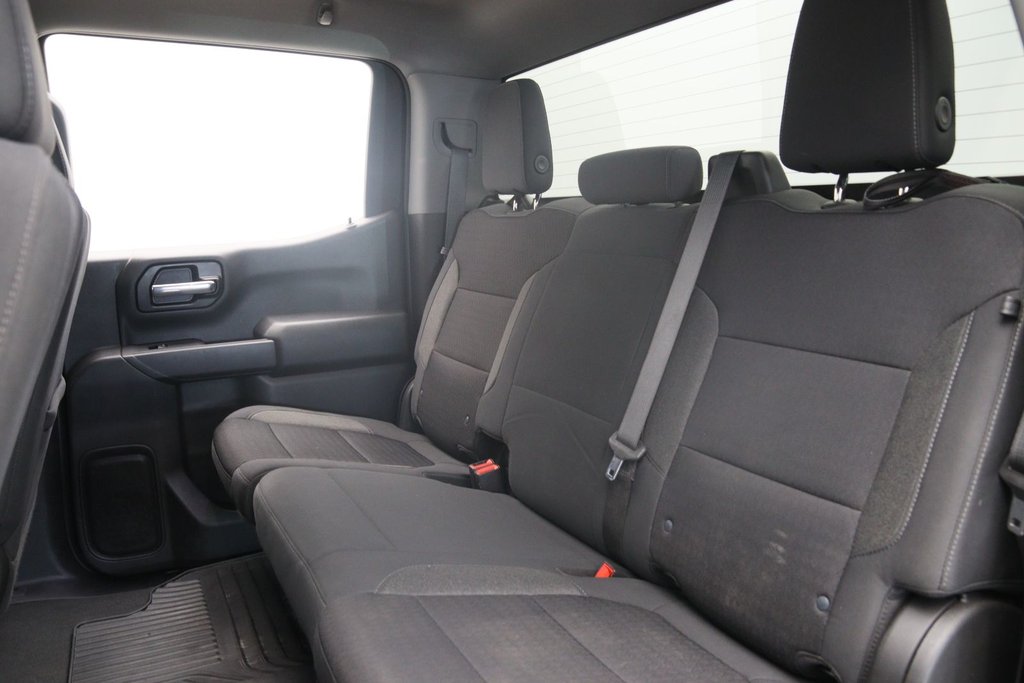 2022 Chevrolet Silverado 1500 LTD in Sept-Îles, Quebec - 8 - w1024h768px