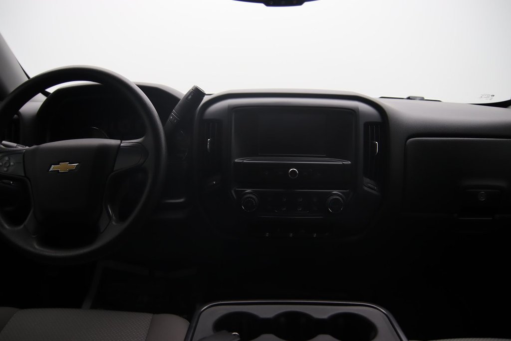 Chevrolet Silverado 1500  2017 à Jonquière, Québec - 10 - w1024h768px