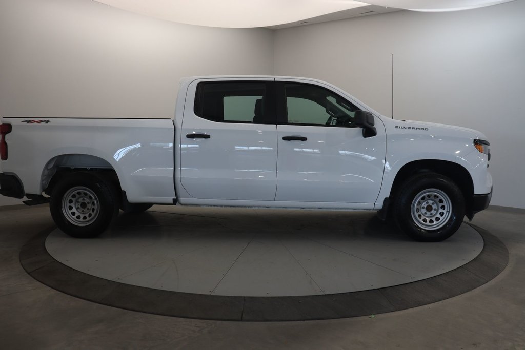 Chevrolet Silverado 1500  2022 à Jonquière, Québec - 3 - w1024h768px