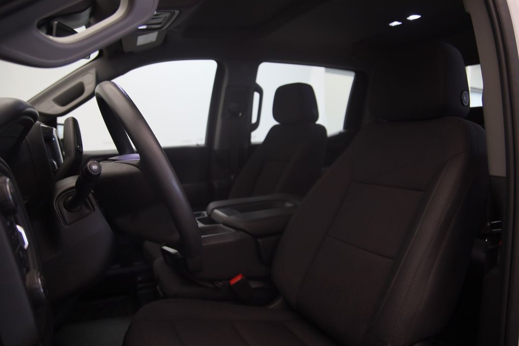 Chevrolet Silverado 1500  2022 à Jonquière, Québec - 7 - w1024h768px