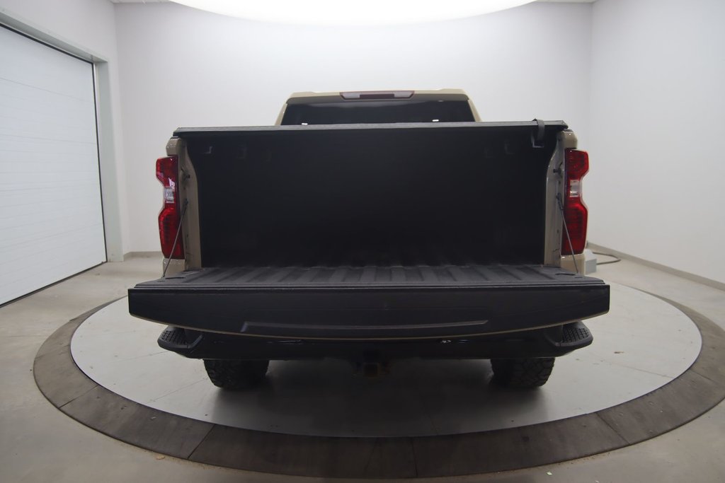 Chevrolet Silverado 1500  2022 à Sept-Îles, Québec - 17 - w1024h768px