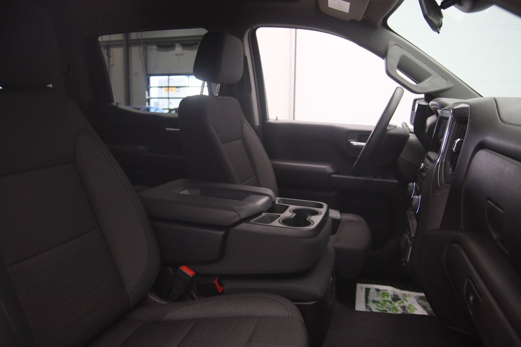 Chevrolet Silverado 1500  2022 à Sept-Îles, Québec - 15 - w1024h768px