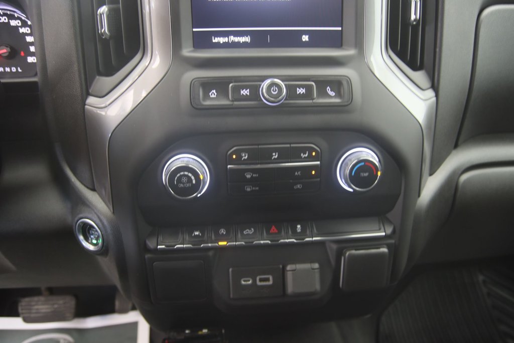 Chevrolet Silverado 1500  2022 à Sept-Îles, Québec - 13 - w1024h768px