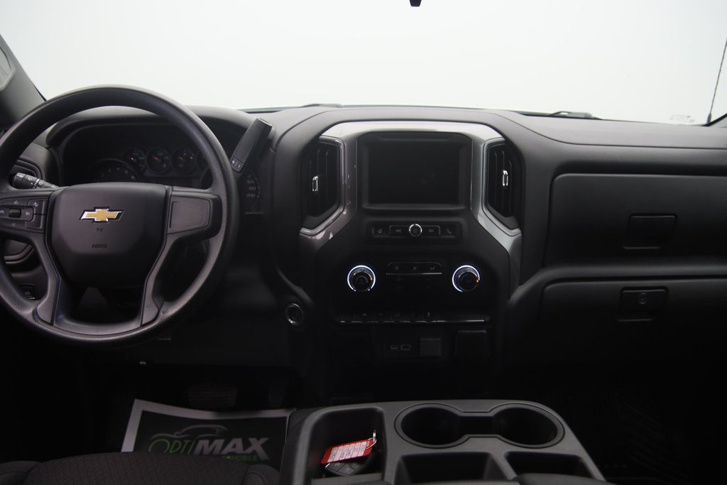 Chevrolet Silverado 1500  2022 à Sept-Îles, Québec - 10 - w1024h768px