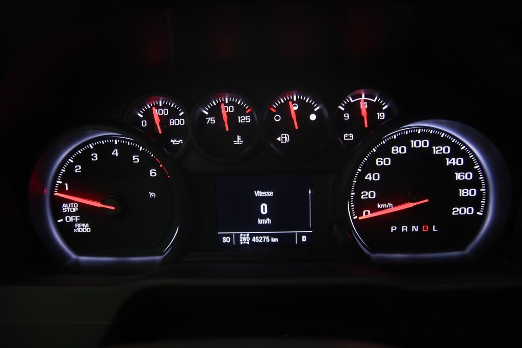 2023 Chevrolet Silverado 1500 in Baie-Comeau, Quebec - 12 - w1024h768px