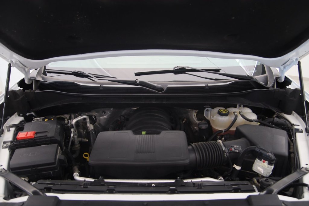 2023 Chevrolet Silverado 1500 in Baie-Comeau, Quebec - 16 - w1024h768px