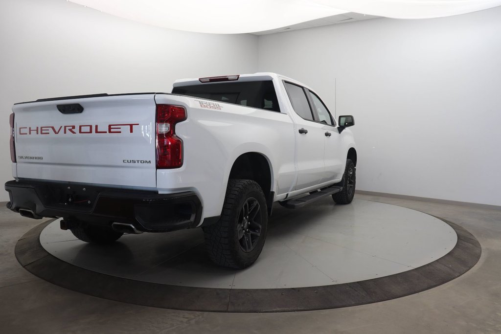 2023 Chevrolet Silverado 1500 in Baie-Comeau, Quebec - 4 - w1024h768px