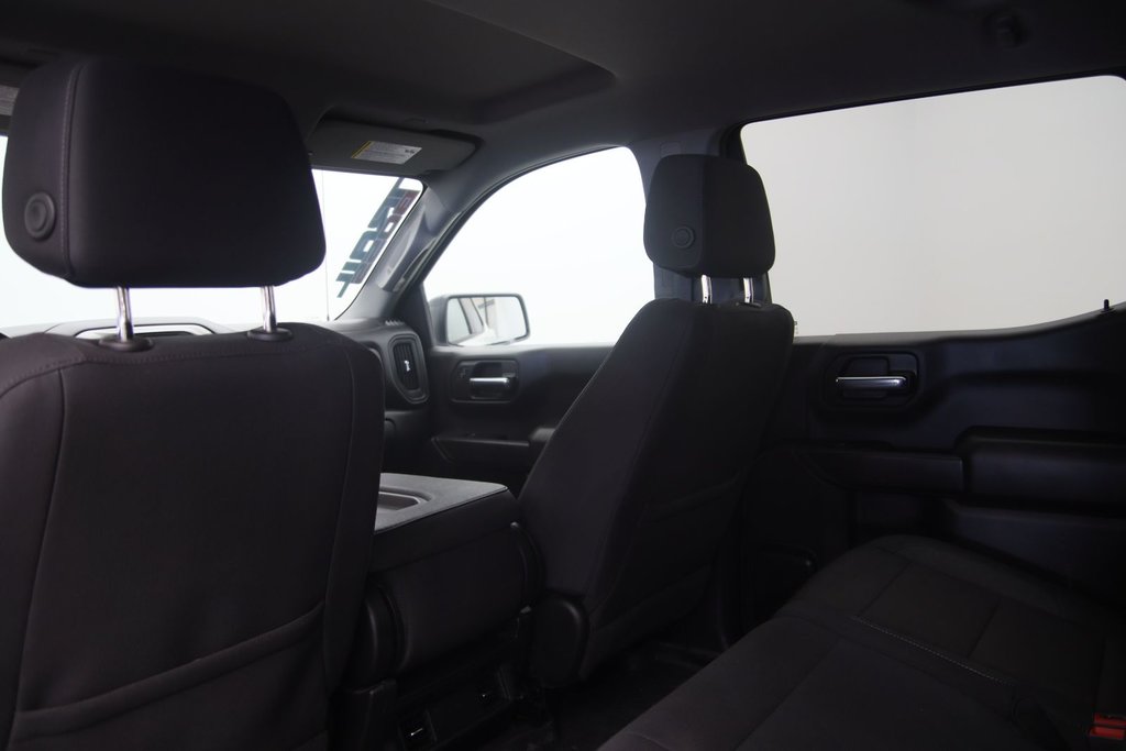 2023 Chevrolet Silverado 1500 in Baie-Comeau, Quebec - 8 - w1024h768px