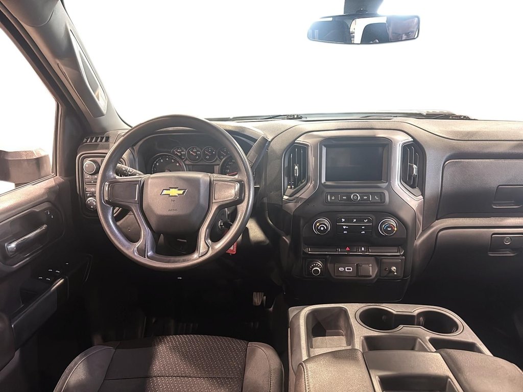 Chevrolet Silverado 2500HD  2022 à Jonquière, Québec - 10 - w1024h768px