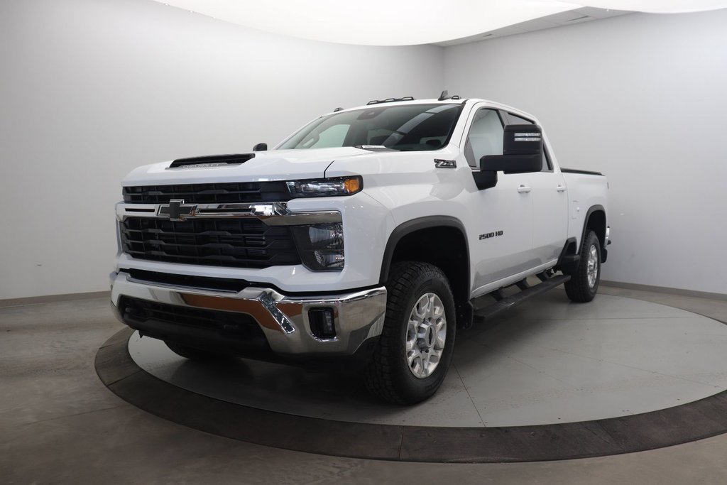 2024 Chevrolet Silverado 2500HD in Baie-Comeau, Quebec - 1 - w1024h768px