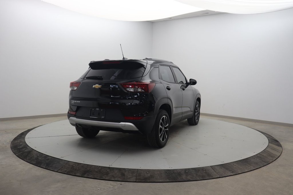 2025 Chevrolet Trailblazer LT in Chicoutimi, Quebec - 4 - w1024h768px