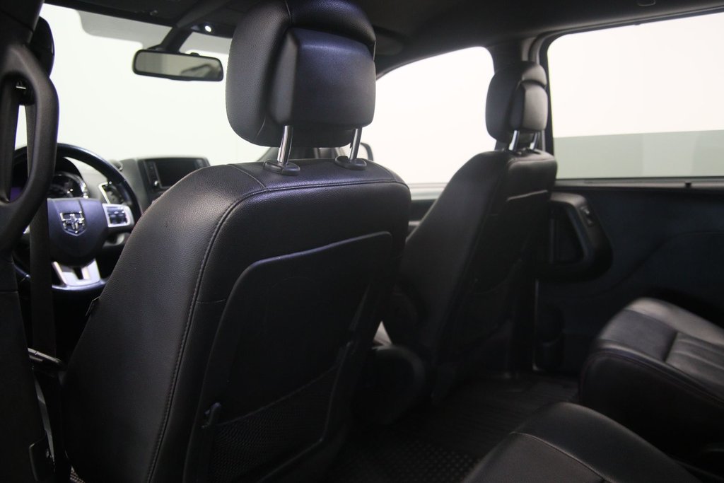 2019 Dodge Grand Caravan in Baie-Comeau, Quebec - 9 - w1024h768px