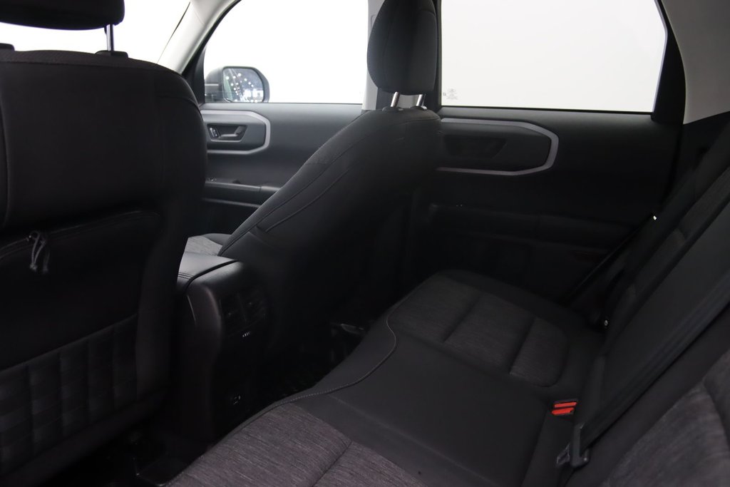 2021 Ford BRONCO SPORT in Baie-Comeau, Quebec - 8 - w1024h768px