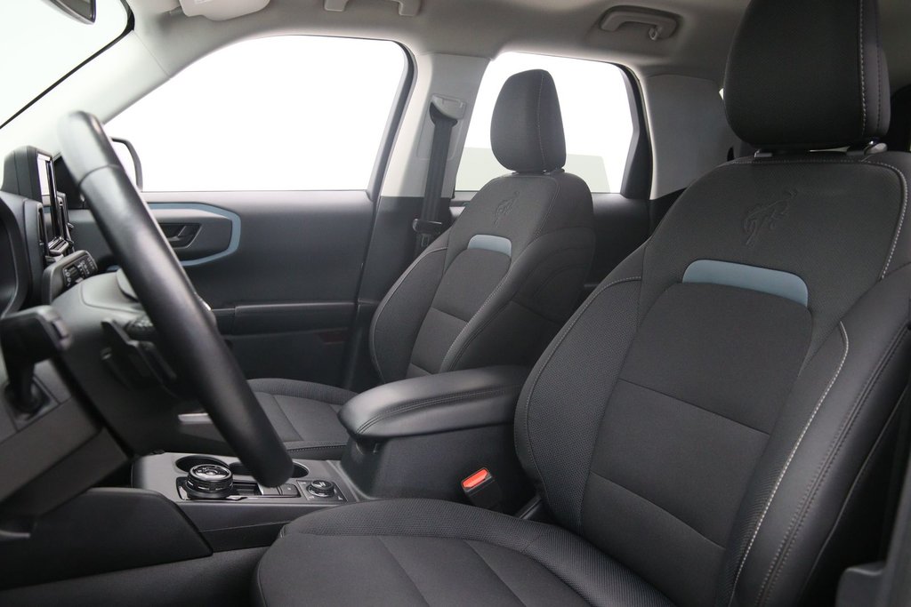 2022 Ford Bronco Sport in Jonquière, Quebec - 6 - w1024h768px