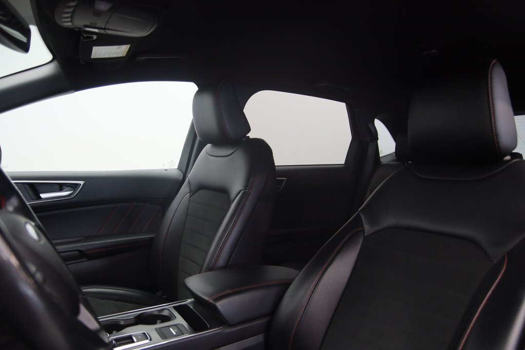 Ford Edge  2022 à Chicoutimi, Québec - 7 - w1024h768px