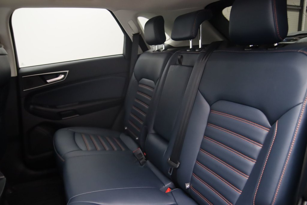 Ford Edge  2022 à Sept-Îles, Québec - 9 - w1024h768px