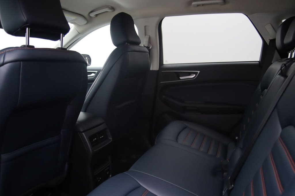Ford Edge  2022 à Sept-Îles, Québec - 8 - w1024h768px