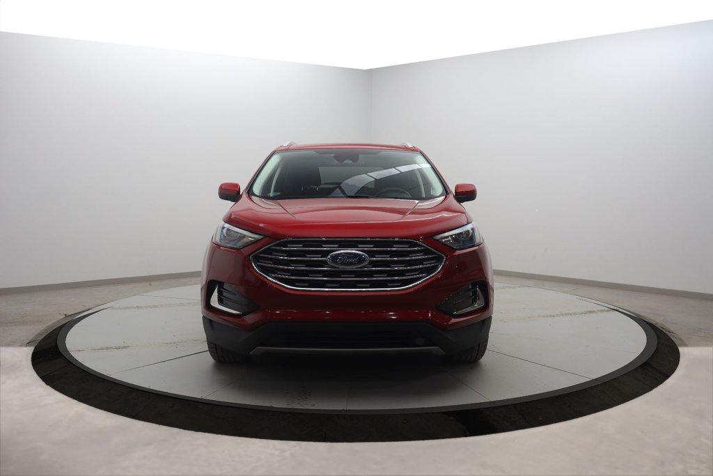 Ford Edge  2022 à Jonquière, Québec - 2 - w1024h768px