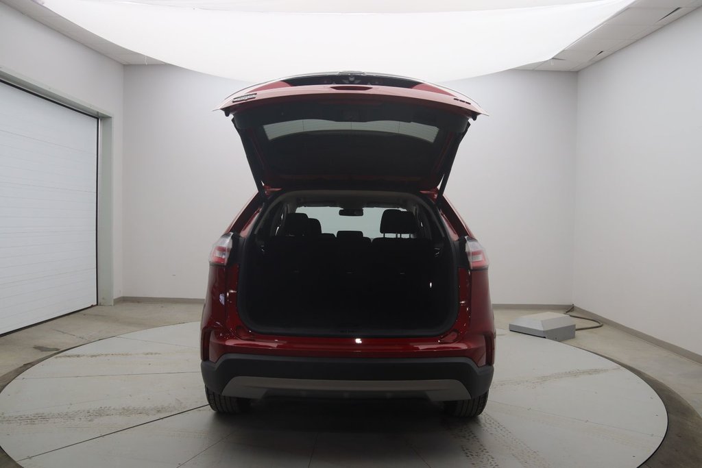 Ford Edge  2022 à Jonquière, Québec - 17 - w1024h768px