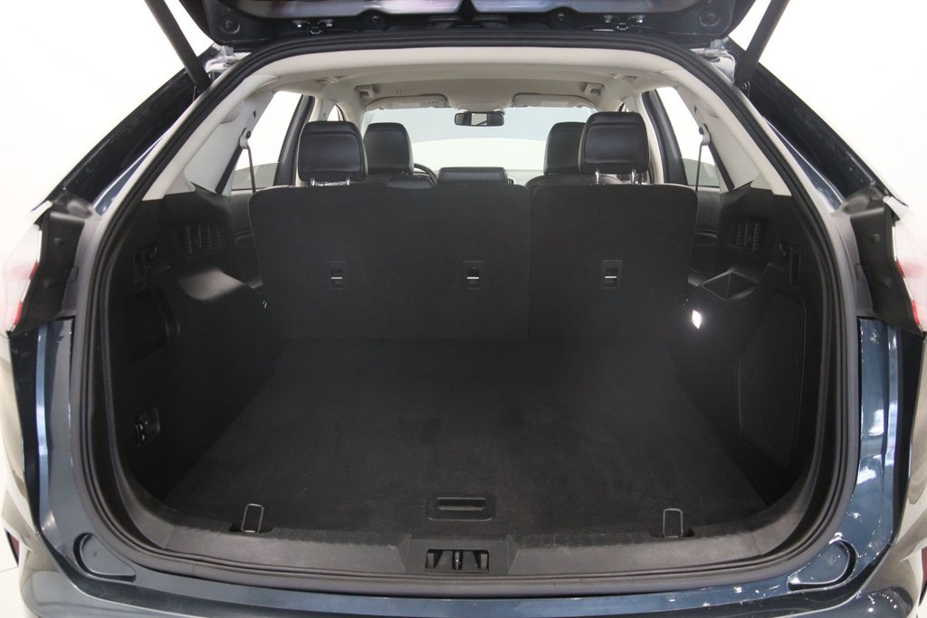 Ford Edge Titanium 2023 à Jonquière, Québec - 18 - w1024h768px