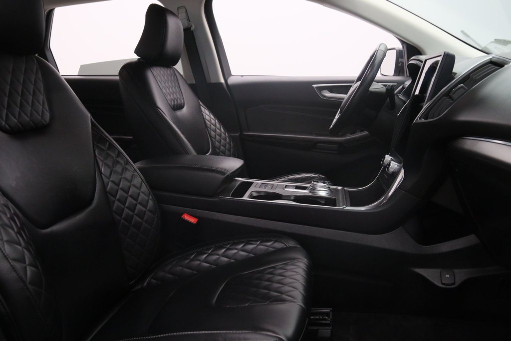 Ford Edge Titanium 2023 à Jonquière, Québec - 16 - w1024h768px